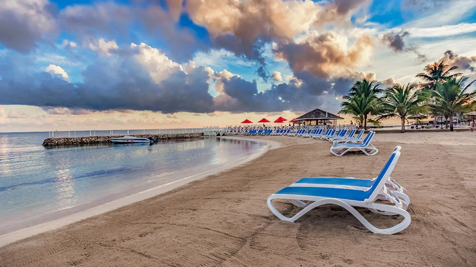 Decameron Club Caribbean Runaway Bay, Ramada All-Inclusive Resort